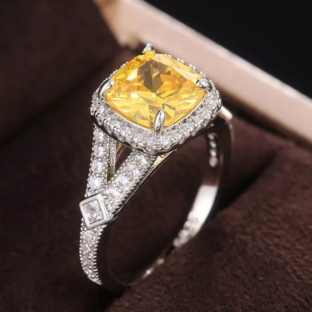 Trendy Silver Yellow Square Cut Diamond Ring - Picture 1 of 3